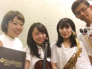 (左から)御子柴和・佐藤実夢・山下 実希・佐藤大希
