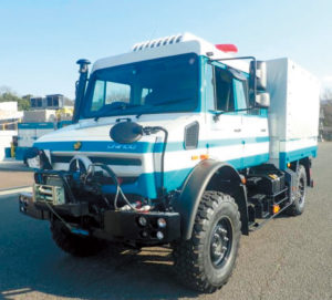 高性能救助車