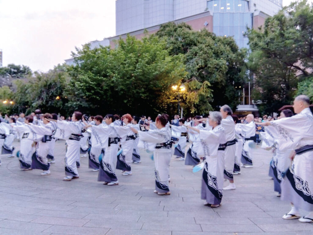 蔦屋重三郎に思いを馳せて 盆踊り